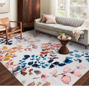 Phyllis Modern Area Rug 5’x7’ Accent Floral Rug, Open Box, Little Imperfections